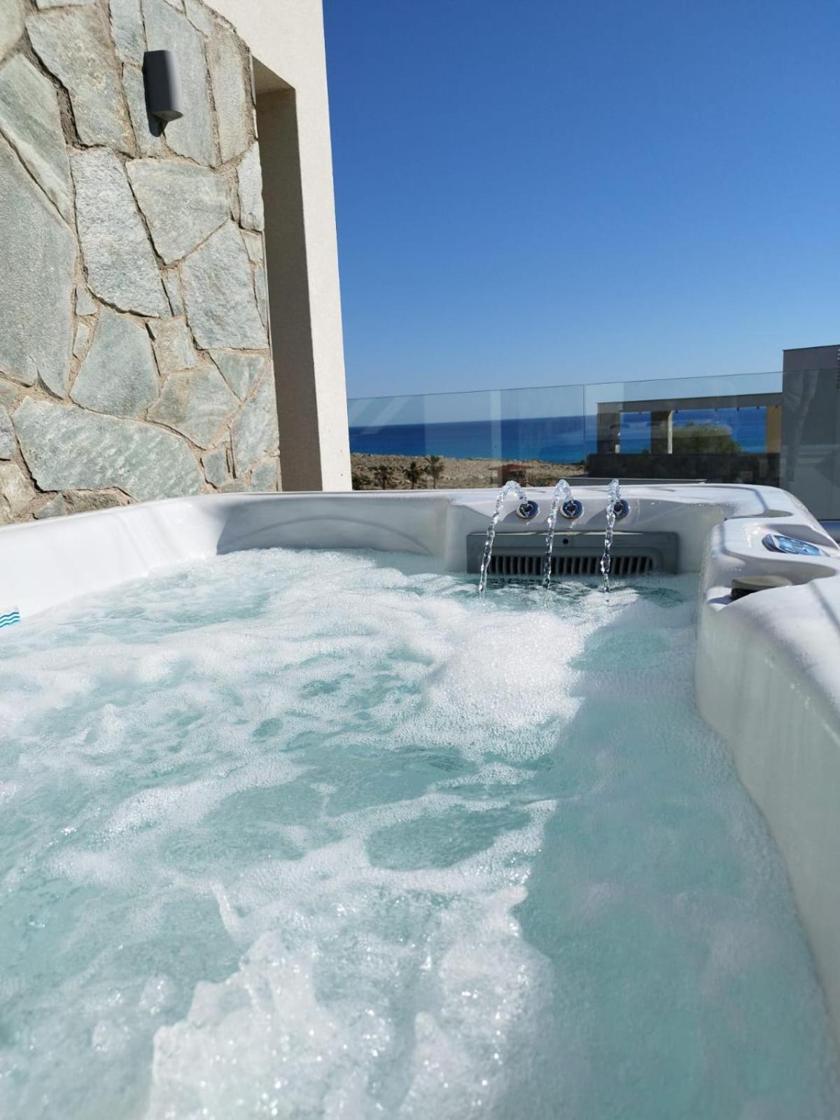 Villaer Sea Pearl Seaview - Oriana